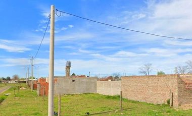 Terreno en esquina 200mts2. Casilda.