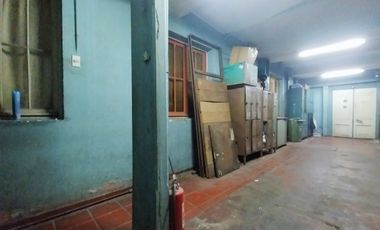 En esquina Comercial Industrial Oficinas Venta Quinta Normal