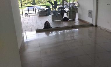 local comercial en arriendo