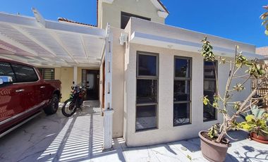 CASA EN VENTA 4D 3B COSTA LAGUNA