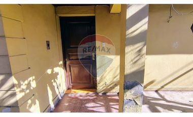 ¡Terreno Ideal en Renca, 2154 m², 10 Hab, 5 Baños!