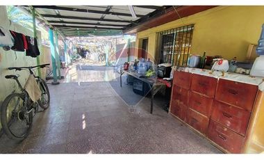 ¡Terreno Ideal en Renca, 2154 m², 10 Hab, 5 Baños!