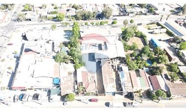 ¡Terreno Ideal en Renca, 2154 m², 10 Hab, 5 Baños!