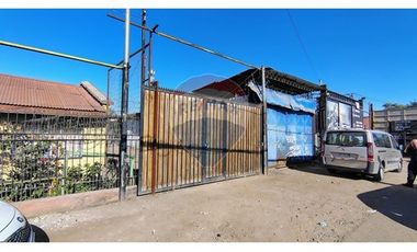 ¡Terreno Ideal en Renca, 2154 m², 10 Hab, 5 Baños!