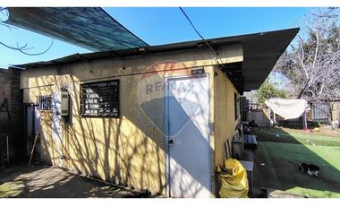 ¡Terreno Ideal en Renca, 2154 m², 10 Hab, 5 Baños!