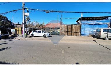 ¡Terreno Ideal en Renca, 2154 m², 10 Hab, 5 Baños!