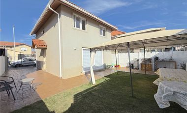 ¡IMPERDIBLE! Casa de 3 dormitorios, 145 mts2 Lampa