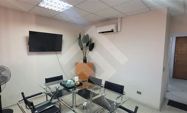Oficina en Venta en Ramon Subercaseaux / Ricardo Morales