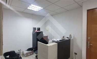 Oficina en Venta en Ramon Subercaseaux / Ricardo Morales