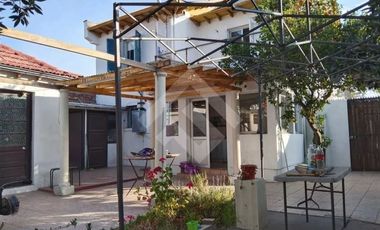 Casa en Venta en Avenida el Parrón