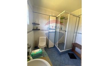 VENTA DE PARCELA CON 3 CASAS La Vara