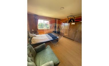 VENTA DE PARCELA CON 3 CASAS La Vara