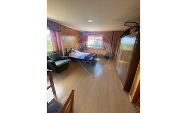 VENTA DE PARCELA CON 3 CASAS La Vara