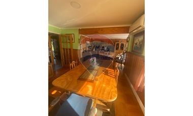 VENTA DE PARCELA CON 3 CASAS La Vara