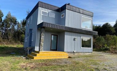 VENTA DE PARCELA CON 3 CASAS La Vara