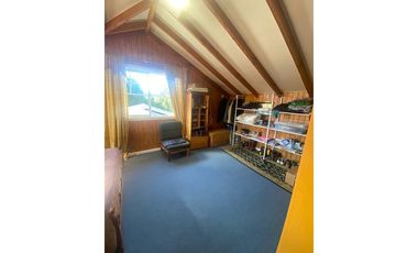 VENTA DE PARCELA CON 3 CASAS La Vara