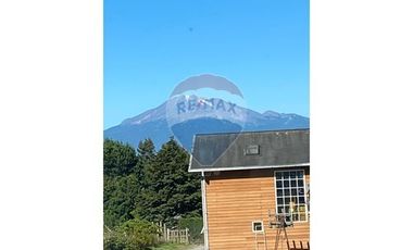 VENTA DE PARCELA CON 3 CASAS La Vara