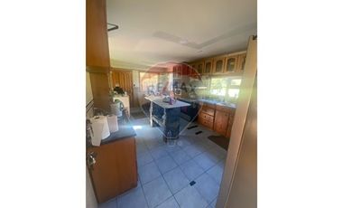 VENTA DE PARCELA CON 3 CASAS La Vara