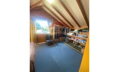 VENTA DE PARCELA CON 3 CASAS La Vara