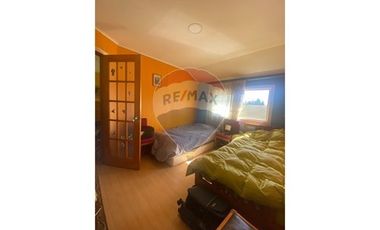 VENTA DE PARCELA CON 3 CASAS La Vara