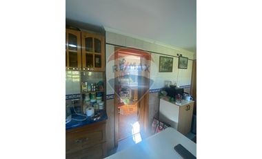 VENTA DE PARCELA CON 3 CASAS La Vara