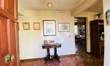 Casa en Venta en El Quilo/ Hostos