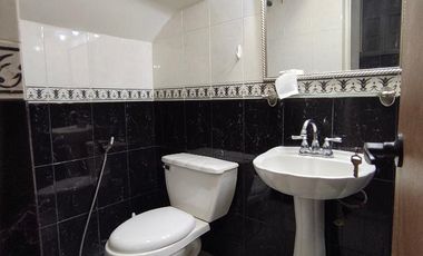 Casa tipo Town House ubicada en calle Puerto La Paz No. 4127, Colonia Torre Brisas, Monterrey, Nuevo León.