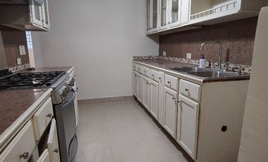 Casa tipo Town House ubicada en calle Puerto La Paz No. 4127, Colonia Torre Brisas, Monterrey, Nuevo León.