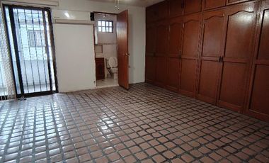 Casa tipo Town House ubicada en calle Puerto La Paz Col. Torrebrisas