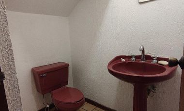 Casa tipo Town House ubicada en calle Puerto La Paz Col. Torrebrisas