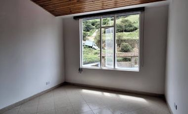 ARRIENDO de APARTAMENTO en LA CALERA