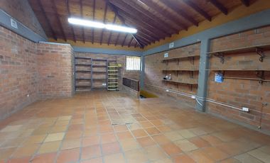 ARRIENDO de LOCALES en LA CEJA