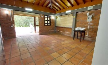 ARRIENDO de LOCALES en LA CEJA