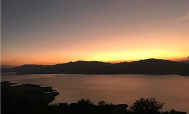 Casa Venta  en Sesquilé Represa Tomine