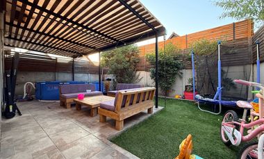 CASA 3B 3D EN VENTA SEGURIDAD Y CONECTIVIDAD VALLES DE PEÑAFLOR