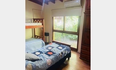 Casa  en Venta Mar de las Pampas / Villa Gesell (A108 8268)