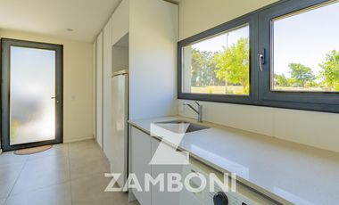 Casa en venta San Benito