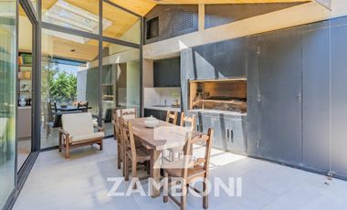 Casa en venta San Benito