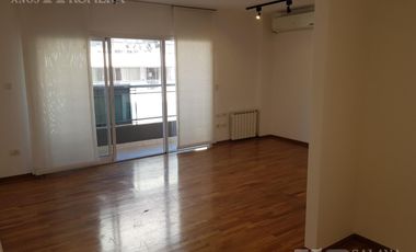 Departamento - Olivos 2 ambientes con cochera - Isla de Olivos