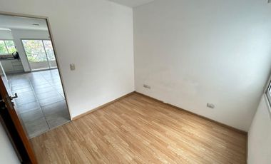 Departamento en Santos Lugares