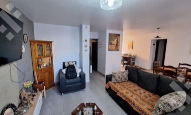 En Venta, Casa de 4 Dormitorios, Barrio 107 Viviendas, Plottier