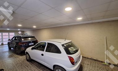 En Venta, Casa de 4 Dormitorios, Barrio 107 Viviendas, Plottier