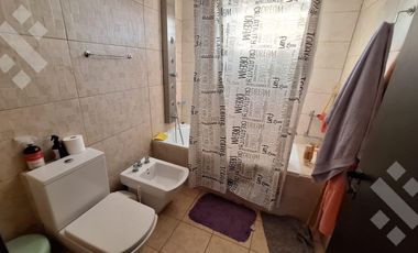 En Venta, Casa de 4 Dormitorios, Barrio 107 Viviendas, Plottier