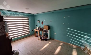 En Venta, Casa de 4 Dormitorios, Barrio 107 Viviendas, Plottier
