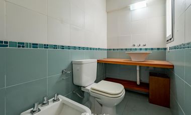 VENTA - Nave industrial de uso mixto comercial, productivo y residencial - Tiro Suizo, Rosario.