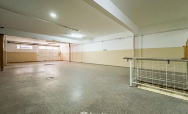 VENTA - Nave industrial de uso mixto comercial, productivo y residencial - Tiro Suizo, Rosario.