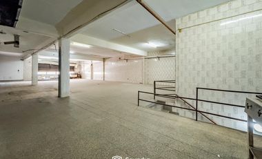 VENTA - Nave industrial de uso mixto comercial, productivo y residencial - Tiro Suizo, Rosario.