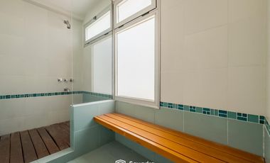 VENTA - Nave industrial de uso mixto comercial, productivo y residencial - Tiro Suizo, Rosario.