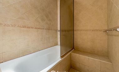 VENTA - Nave industrial de uso mixto comercial, productivo y residencial - Tiro Suizo, Rosario.