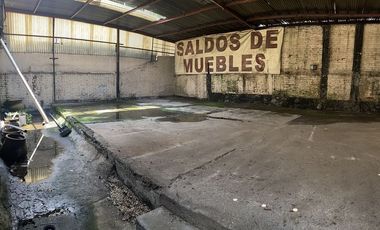 Bodega o Local Comercial en Renta en Insurgentes Sur